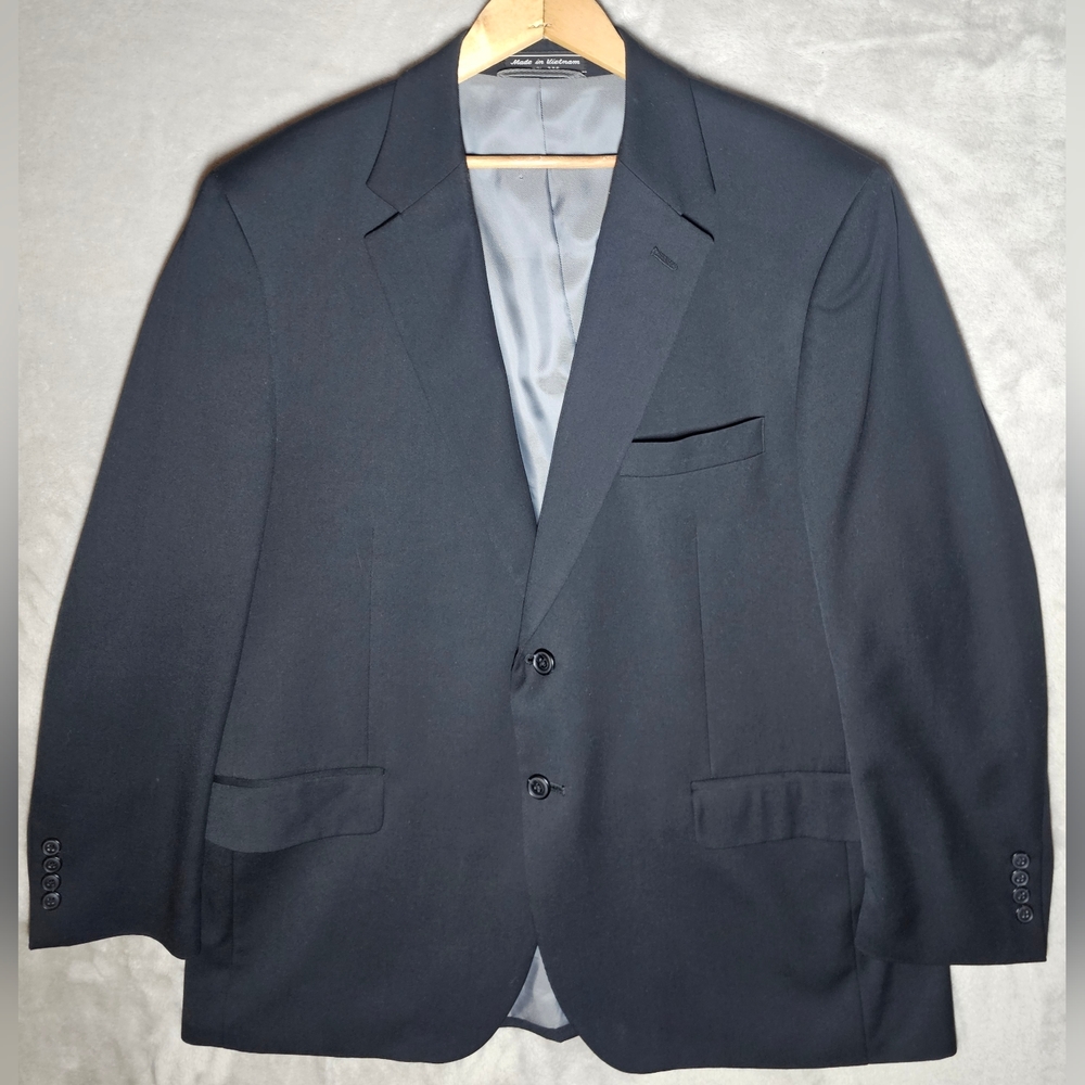 Bert‎ Pulitzer 2 Button Jacket 42R Black 4 Button Cuffs.